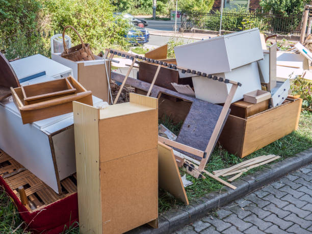 Best Commercial Cleanout Services  in Fairlawn, VA
